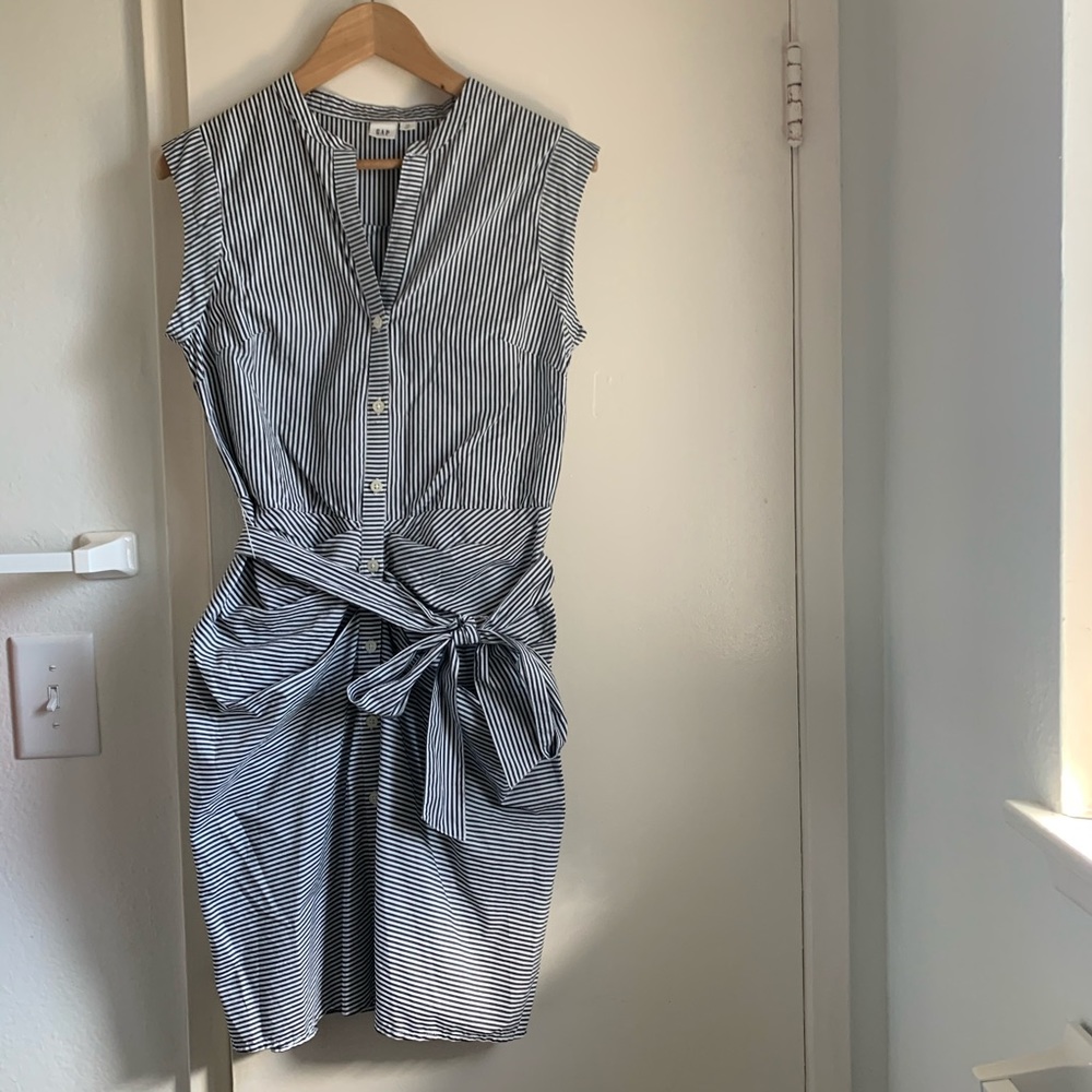 Gap Ruched Button Front Dress